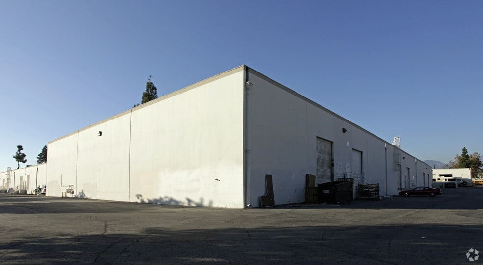 More Photos Of 1308-1316 W 9th St, Upland Warehouse For Lease