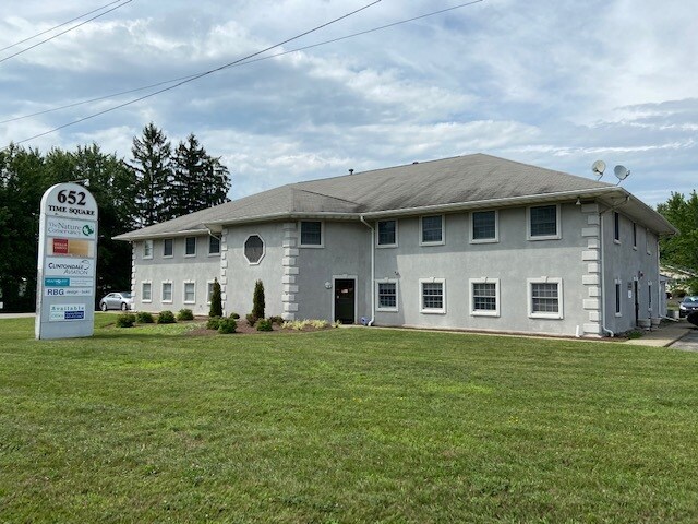 Primary Photo Of 652 Rt-299, Highland Medical For Lease