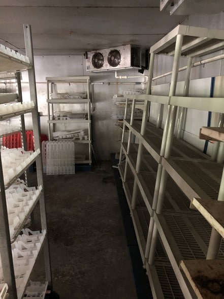 More Photos Of 401 Raleigh Rd, Henderson Convenience Store For Sale