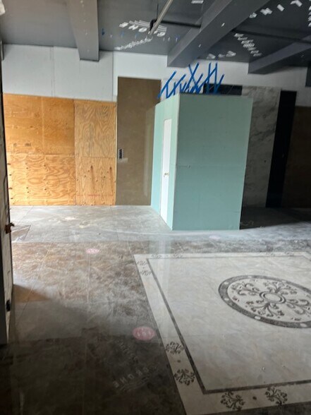 More Photos Of 172 Neptune Ave, Brooklyn Apartments For Lease