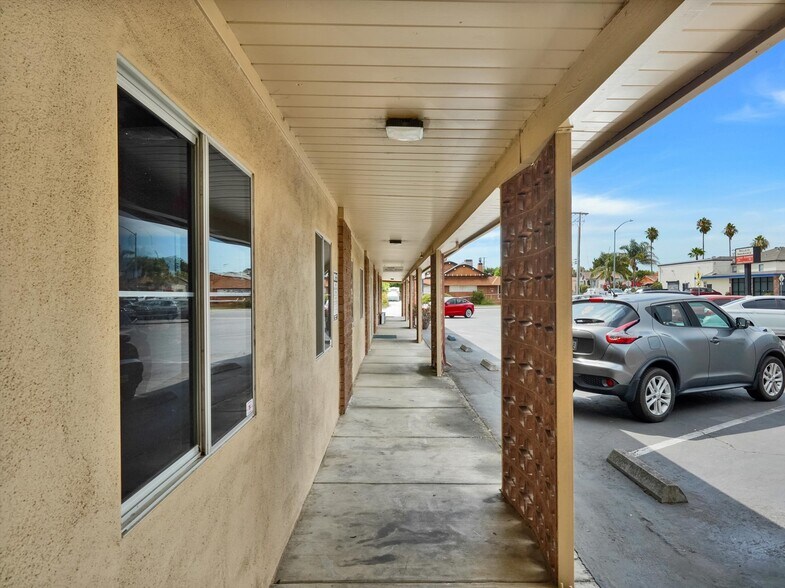 More Photos Of 840 Tuolumne St, Vallejo Storefront Retail Office For Sale