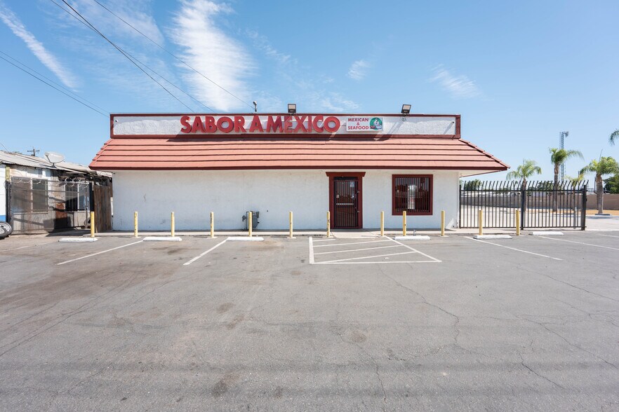 More Photos Of 2112 E California Ave, Bakersfield Restaurant For Sale