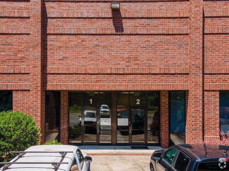 More Photos Of 1061 Triad Ct, Marietta Warehouse For Lease