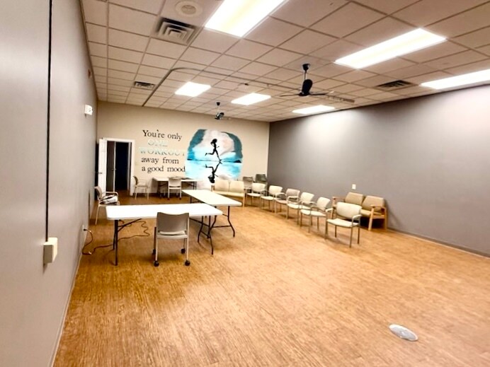 More Photos Of 3548 Western Ave, Connersville Mixed Retail For Sale