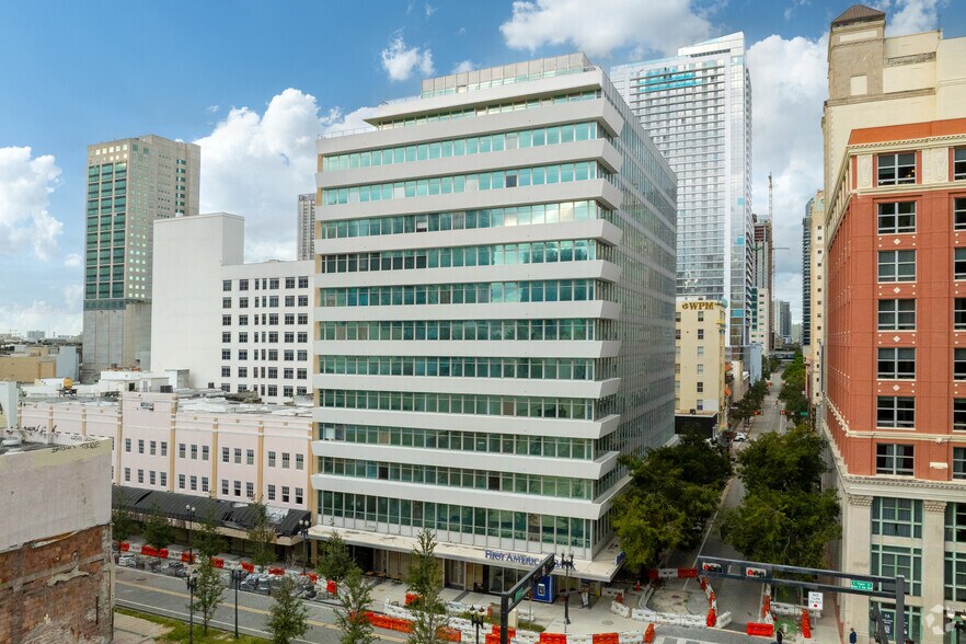 Primary Photo Of 14 NE 1st Ave, Miami Office For Sale
