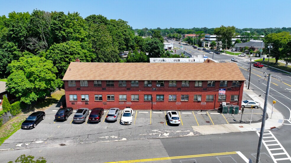 More Photos Of 145 Commack Rd, Commack Medical For Lease