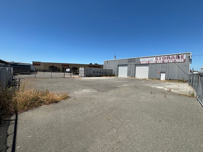 Primary Photo Of 4711 Paoli Loop Rd, American Canyon Warehouse For Lease