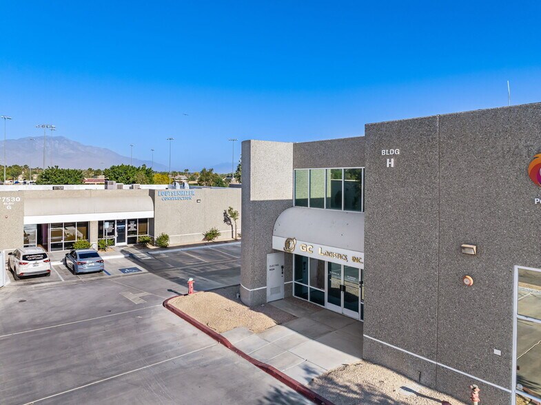 More Photos Of 77530 Enfield Ln, Palm Desert Service For Lease