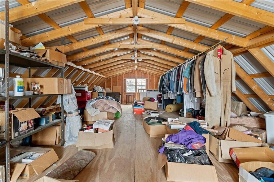 More Photos Of 1016 State Route 13, Cortland Flex For Sale