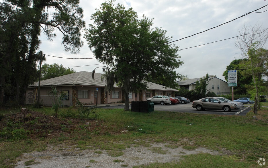 More Photos Of 8831 49th St, Pinellas Park Medical For Lease