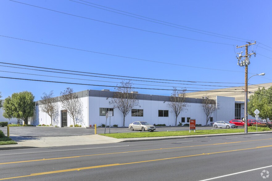 Primary Photo Of 215 S Douglas St, El Segundo Manufacturing For Lease