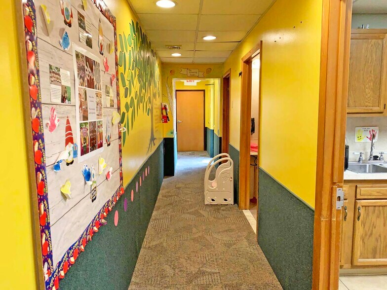 More Photos Of 18 Country Rd, Shavertown Medical For Sale