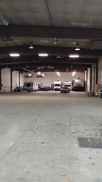 More Photos Of 11 Spellman Rd, Plattsburgh Manufacturing For Lease