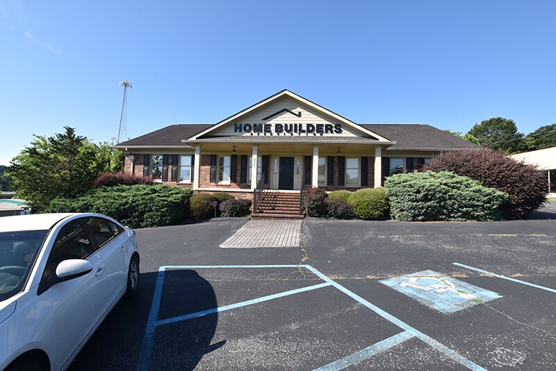 More Photos Of 3221 Harrison Pike, Chattanooga Office For Sale