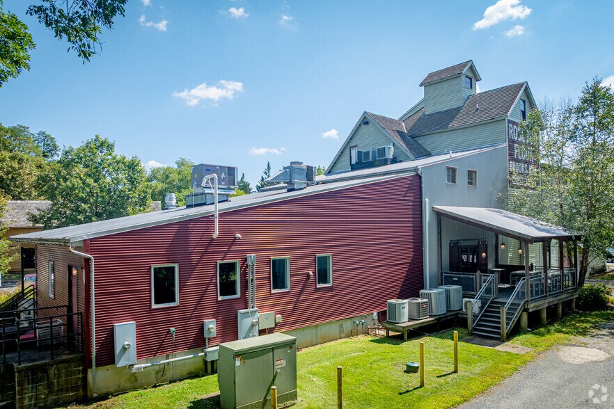 More Photos Of 870 High St, Chestertown Unknown For Sale