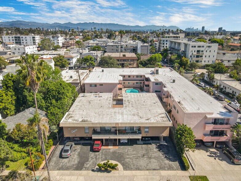 More Photos Of 3674 Empire Dr, Los Angeles Apartments For Sale