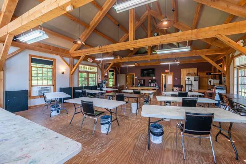 More Photos Of 132 Landgrove Rd, Landgrove Hotel For Sale