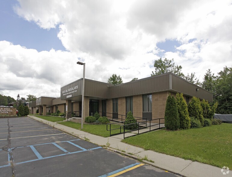 Primary Photo Of 230 Rock Hill Dr, Rock Hill Medical For Lease