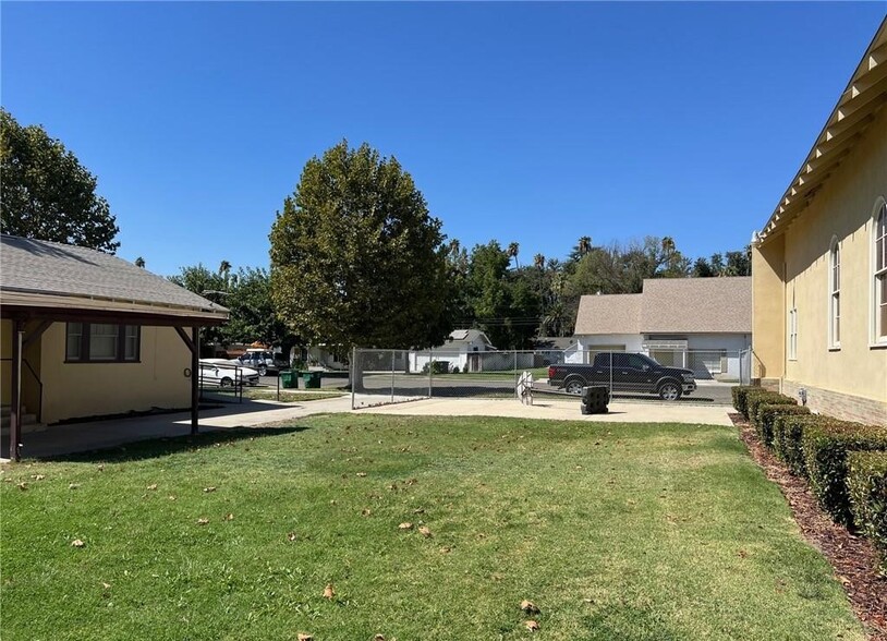 More Photos Of 607 Trinity Ave, Chowchilla Religious Facility For Sale