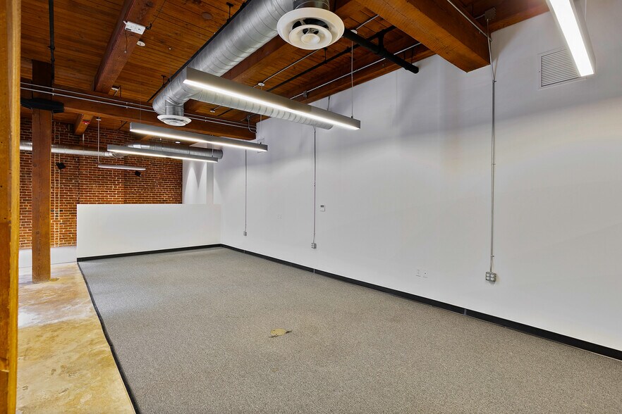 More Photos Of 13 S 13th St, Richmond Office Residential For Sale