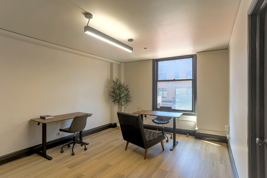 More Photos Of 2940 16th St, San Francisco Loft Creative Space For Lease