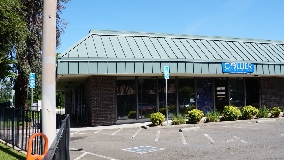 More Photos Of 3830 Auburn Blvd, Sacramento Office For Sale