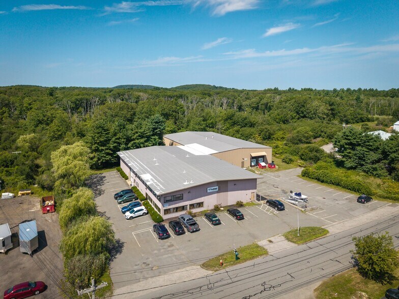 More Photos Of 44 Mitchell Rd, Ipswich Warehouse For Lease