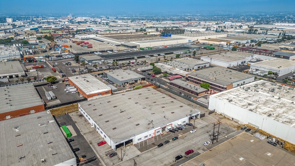 More Photos Of 2717 Tanager Ave, Los Angeles Warehouse For Sale