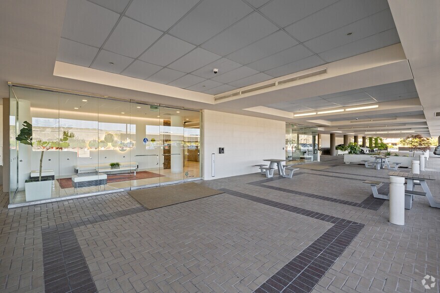 More Photos Of 2300 Contra Costa Blvd, Pleasant Hill Office For Lease