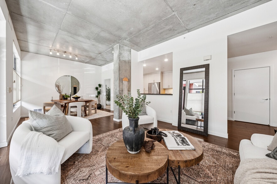 More Photos Of 288 3rd St, Oakland Apartments For Sale