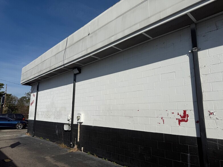 More Photos Of 3346 Wrightsboro Rd, Augusta Auto Repair For Lease
