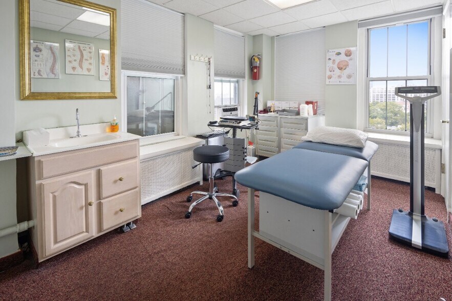 More Photos Of 142-144 Joralemon St, Brooklyn Medical For Lease