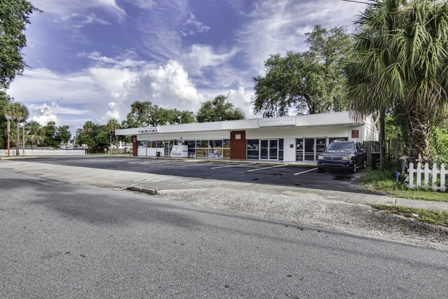 More Photos Of 701 N Fort Harrison Ave, Clearwater Freestanding For Sale