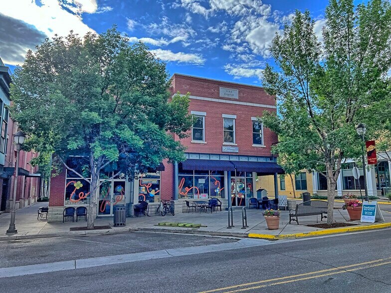 More Photos Of 1160 Capitol St, Eagle Storefront Retail Office For Sale