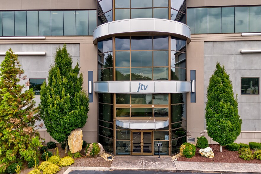 More Photos Of 9600 Parkside, Knoxville Distribution For Lease