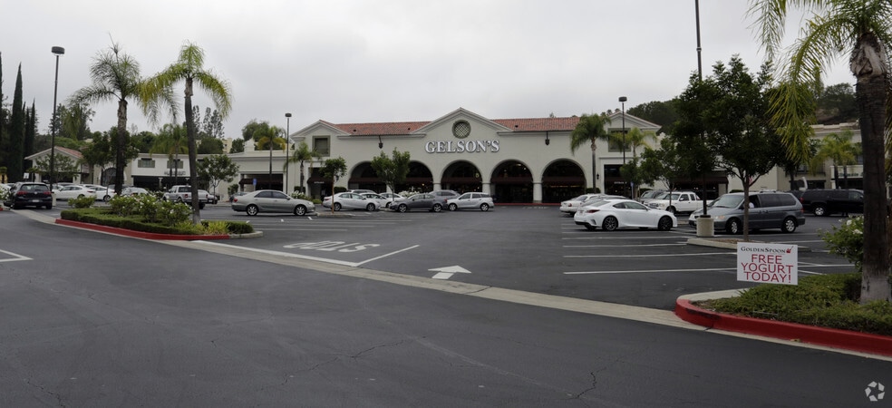 More Photos Of 22277 Mulholland Dr, Calabasas Unknown For Lease