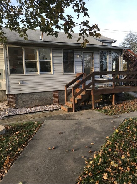 More Photos Of 904 E Pulaski Hwy, Elkton General Retail For Sale