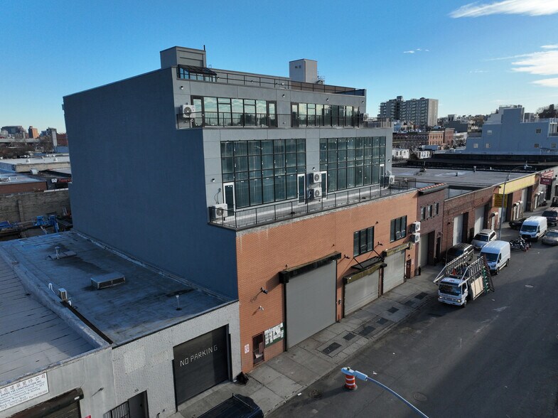 More Photos Of 39 15th St, Brooklyn Industrial For Sale