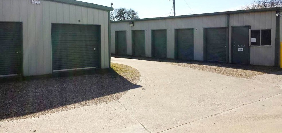 More Photos Of 591 Pinson Rd, Forney Self Storage For Sale