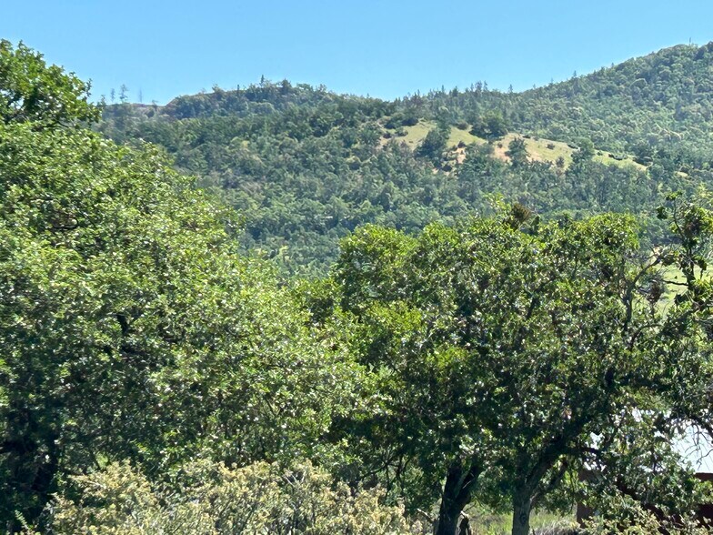 More Photos Of 5908 Foothill Rd, Central Point Land For Sale