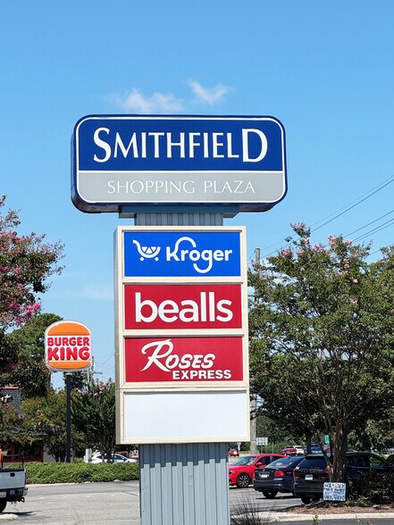 More Photos Of 1248-1290 Smithfield Plz, Smithfield Storefront For Lease