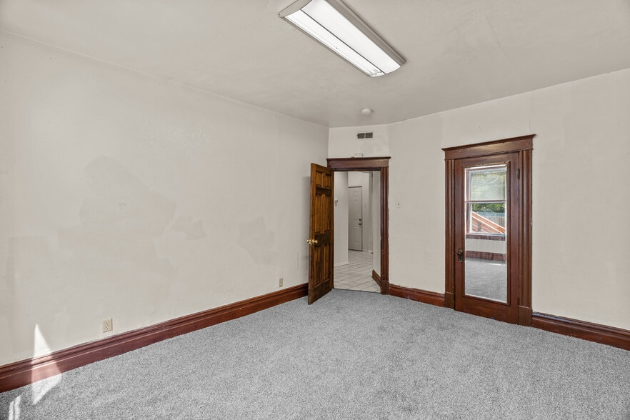 More Photos Of 4504 Arsenal St, Saint Louis Multifamily For Sale