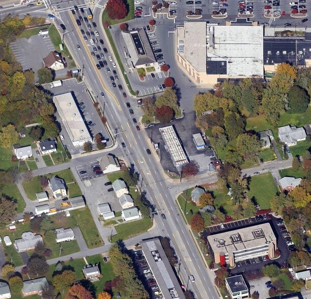 Primary Photo Of 2412-2416 York Rd, Lutherville Timonium Land For Lease