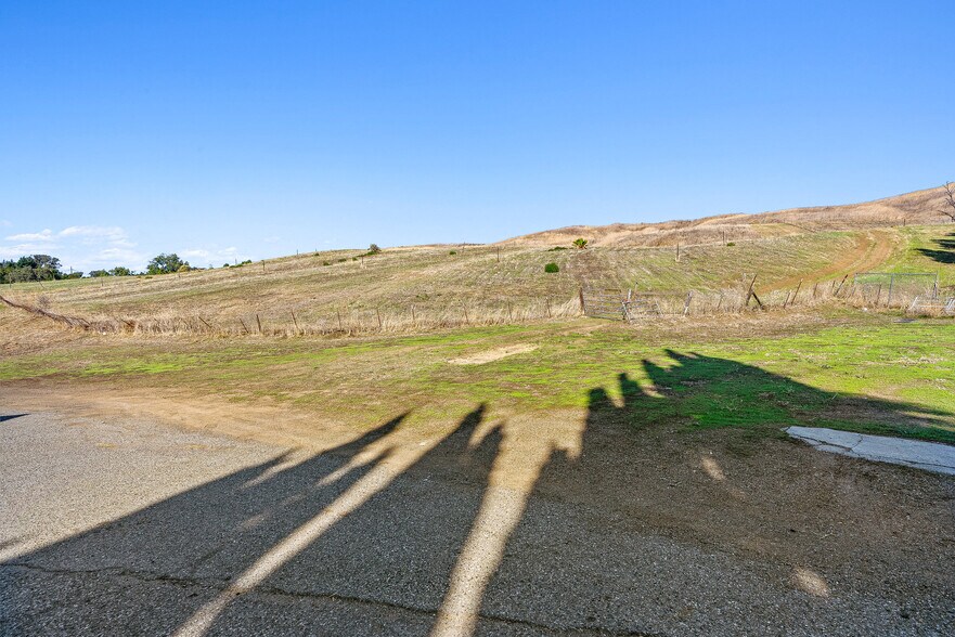 More Photos Of 1995 Old Calaveras Rd, Milpitas Land For Sale
