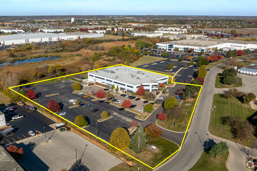 Primary Photo Of 1391 Corporate Dr, Mchenry Office For Sale