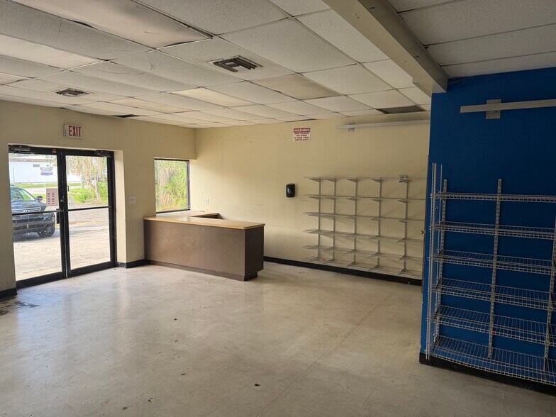 More Photos Of 2160 NE 31st Ave, Gainesville Industrial For Lease