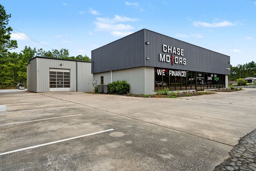 More Photos Of 957 Highway 85 S, Fayetteville Auto Dealership For Sale
