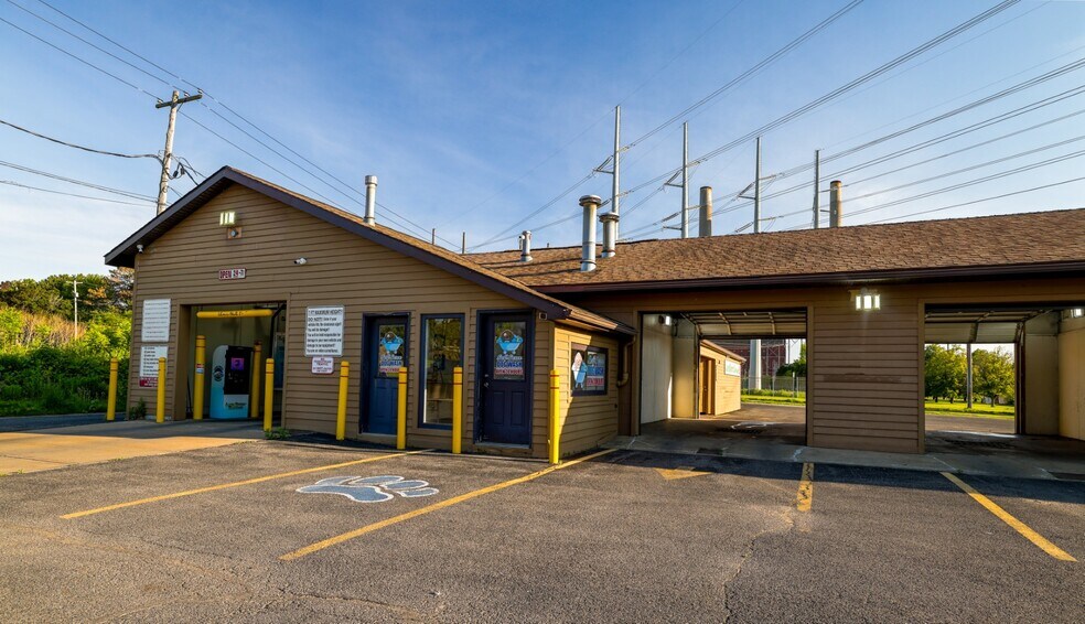 More Photos Of 145 George St, Oswego Carwash For Sale