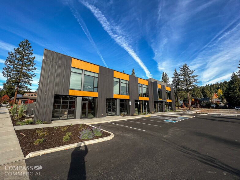More Photos Of NW Shevlin Park Rd & Crossing Dr, Bend Unknown For Lease