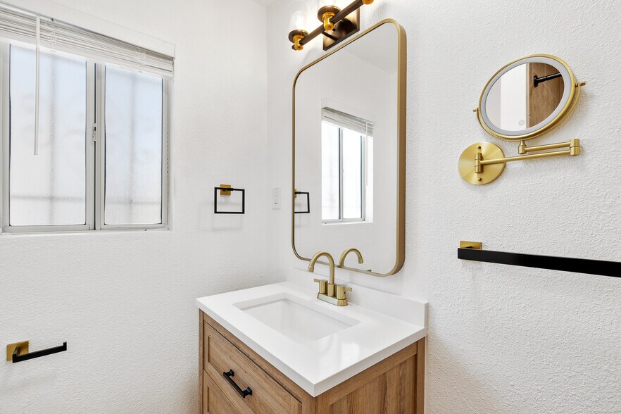 More Photos Of 4218-4228 34th St, San Diego Apartments For Sale